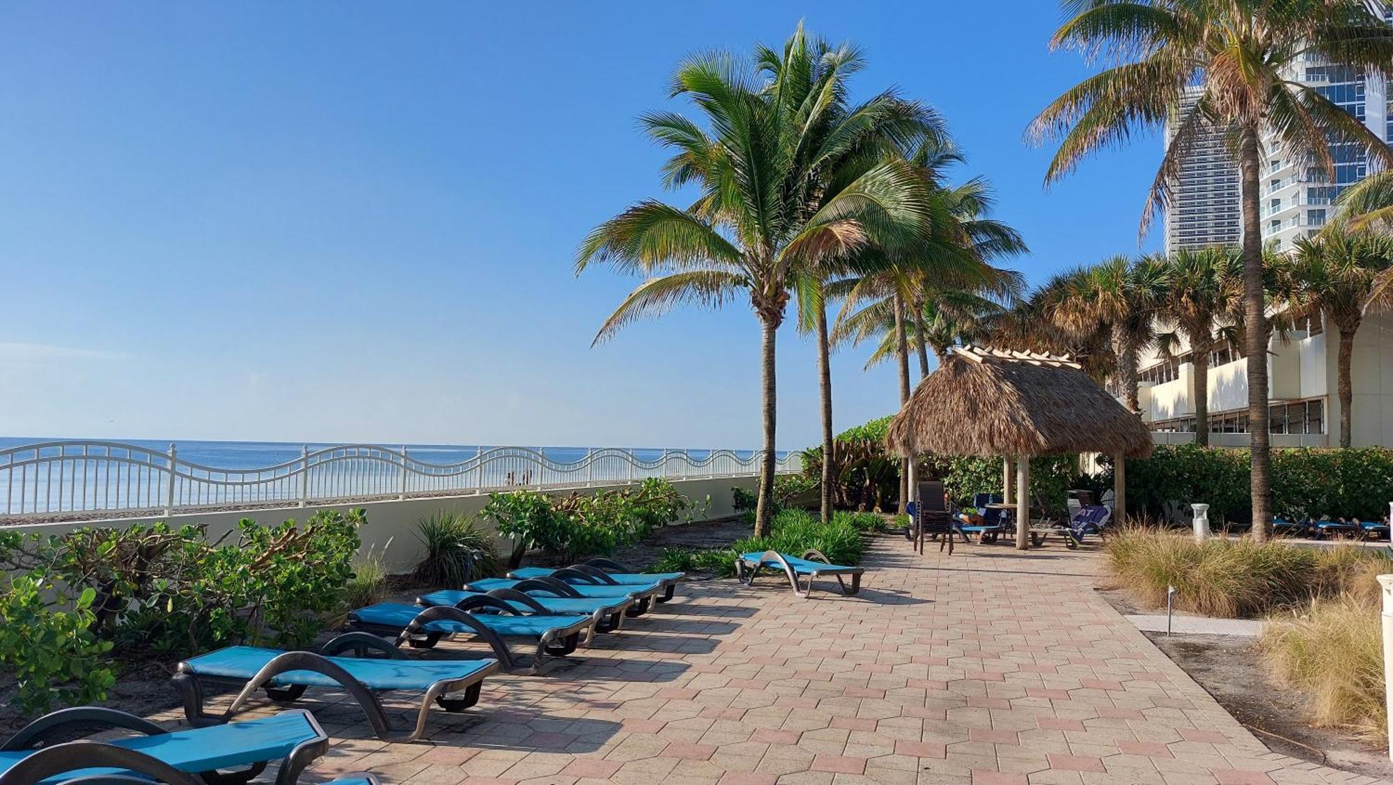The Tides 2 Bedrooms 9Th Floor We Are On The Beach! Голливуд Экстерьер фото